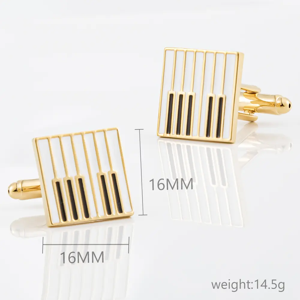 CC8945.jpg